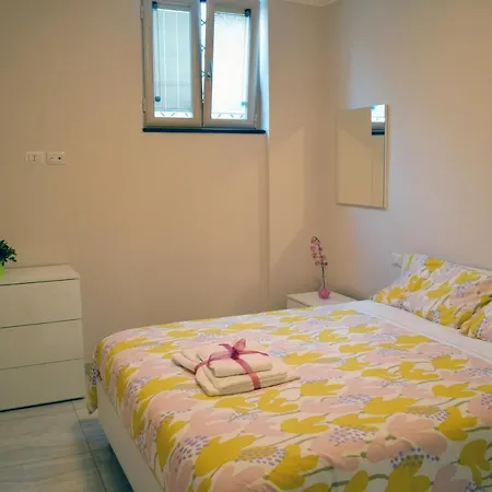 Midway House Italy Apartment Sant'Egidio del Monte Albino