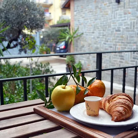 Midway House Italy *