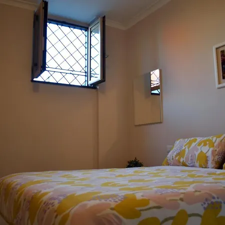Midway House Italy Apartment