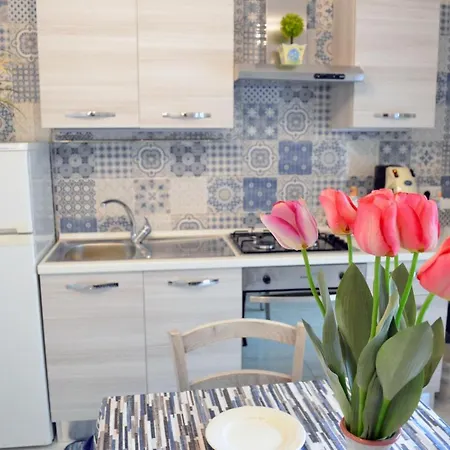 Midway House Italy Apartment Sant'Egidio del Monte Albino